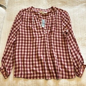 NWT LOFT PETITES SCOOP NECK SHIRT